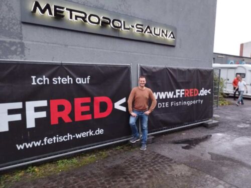 Fistwerk-Community f&uuml;r Fister & Fistees, Infos zu Dehnsucht, XXL-Toys & Assplay.