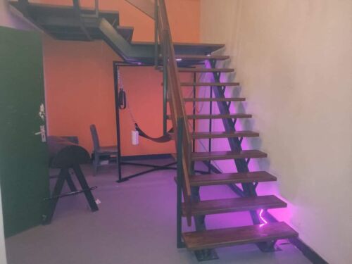 Fistwerk, BDSM Stairs, Fistspiel-Equipment, Fisting, XXL Toys, Assplay, Bondage, Slings, Fisten Community, Fetischspa&szlig;.