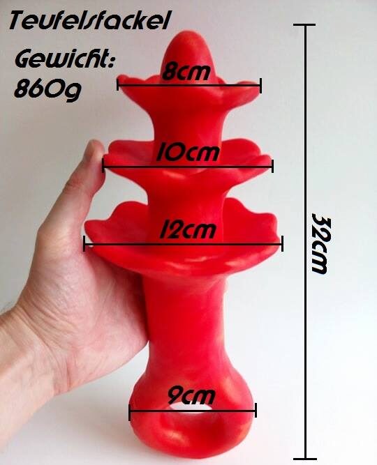 Rote Teufelsfackel aus Silikon, 32cm hoch, mit verschiedenen Durchmessergrößen für BDSM und Fetischspiele. Hochwertiges, langlebiges Material, sichere Anwendung, einfach zu reinigen. Perfekt für intensives Vergnügen.